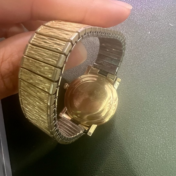 Longines Ultra Chron Vintage Watch 1970s main image 4